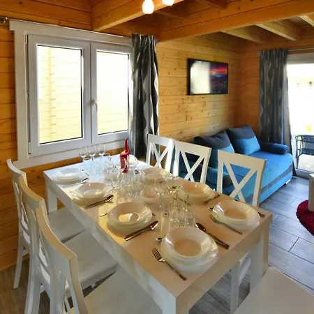 Perłowe Wzgórze * Ustronie Morskie