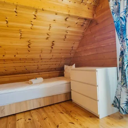 Perlowe Wzgorze * Ustronie Morskie